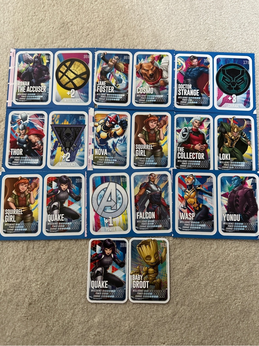 20 Marvel Trading Cards Pack